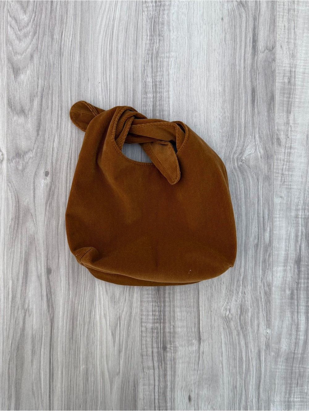 Merit Beauty The Signature Bag